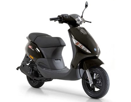 Części zamienne Piaggio Zip 2000 4-suwowy AC czarny błyszczący 94