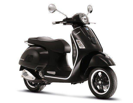 Vespa GTS 300 (super z I bez ABS) czarny 94