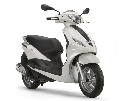 Części zamienne Piaggio New Fly 4-suwowy 4V 45km/h biały 566