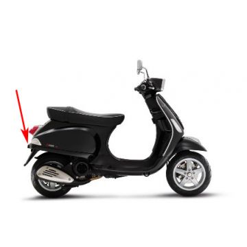 pokrywa tablicy rejestracyjnej verl. vespa S czarny lucido 94 piag orig 6542620090