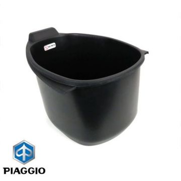 Skrzynia na kask ET-2/ET-4/Vespa Lx/Vespa S oryginał 675266