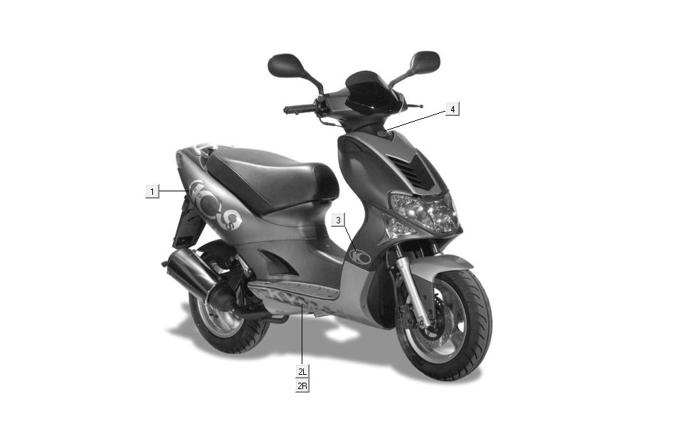 naklejki Kymco Super9 AC 2-suwowy nm srebrny - czarny