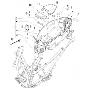 Piaggio Beverly 125 RST 4T 4V IE E3 2010-2015 pudełko na kask (EMEA)